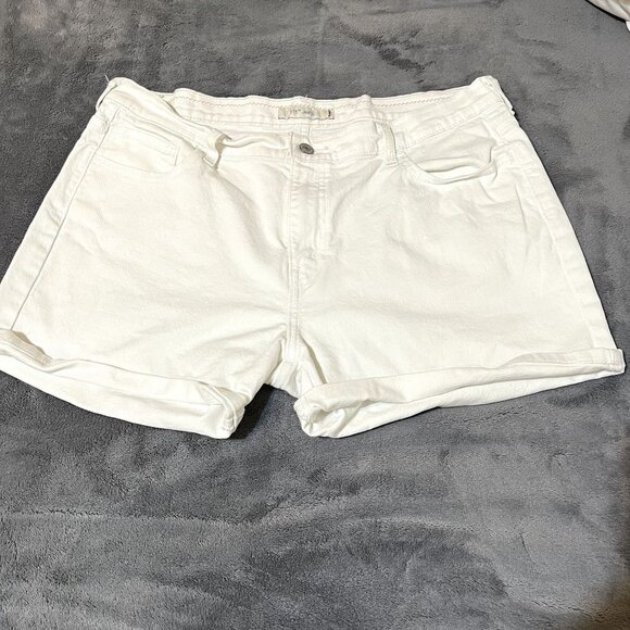 LEVI STRAUSS & CO. 515 JEANS SHORTS WHITE MID RISE SIZE 16 - Picture 1 of 11